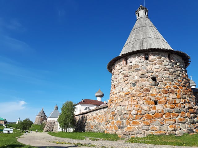 Экскурсия по Соловкам – Обзорная экскурсия по Соловецкому монастырю